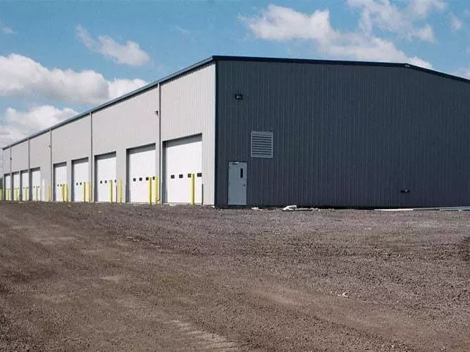 Praktický a krásny prefabrikovaný oceľový sklad