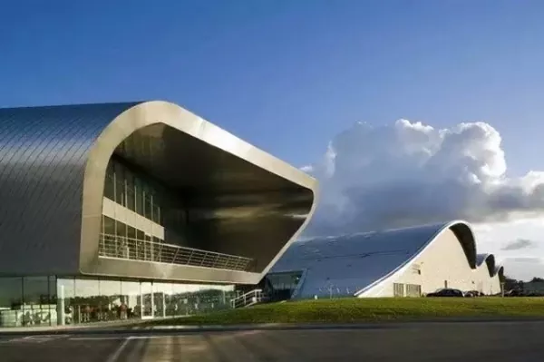 Oceľová konštrukcia Business Jet Terminal